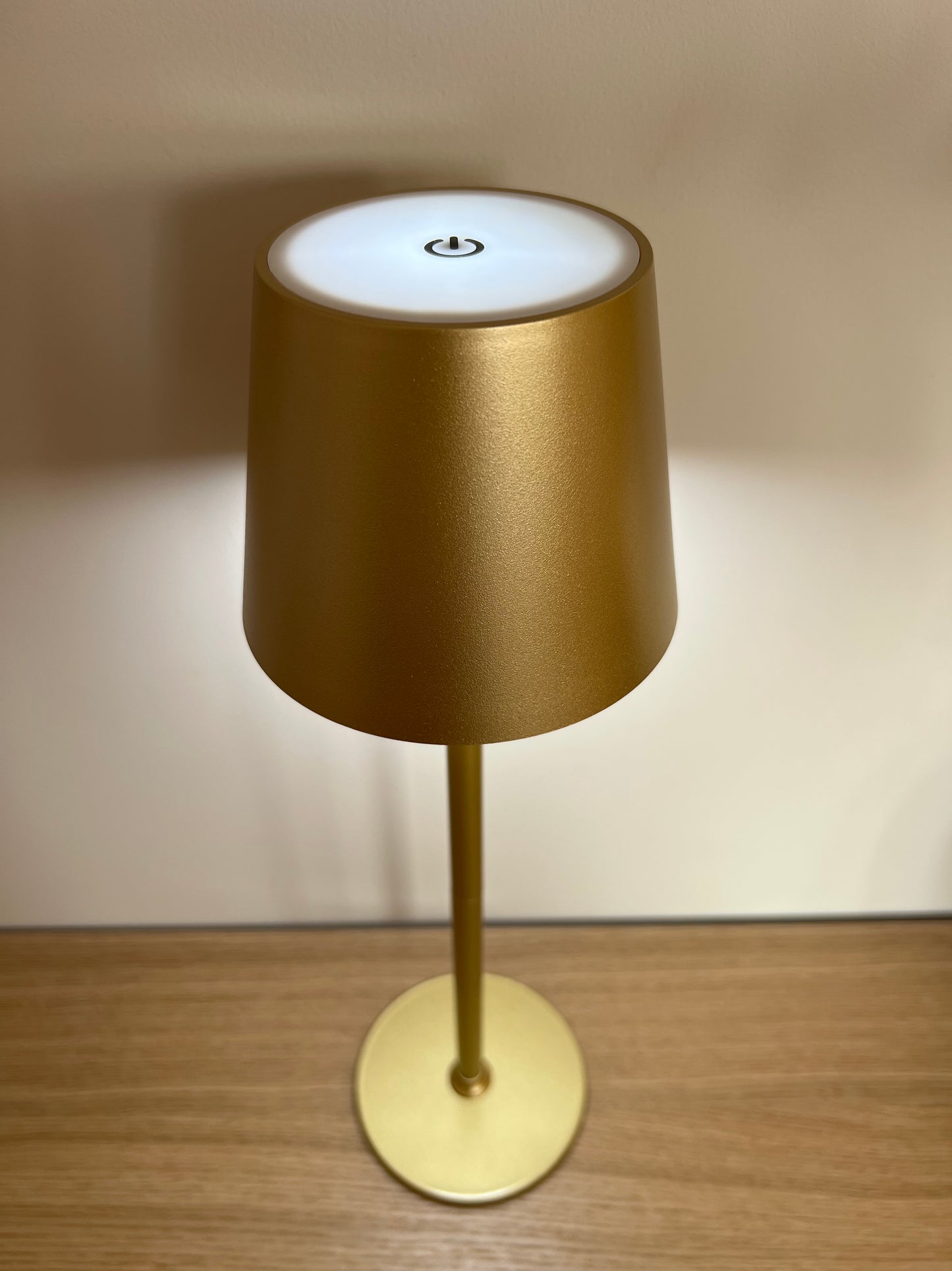 Stylish Touch Lamp