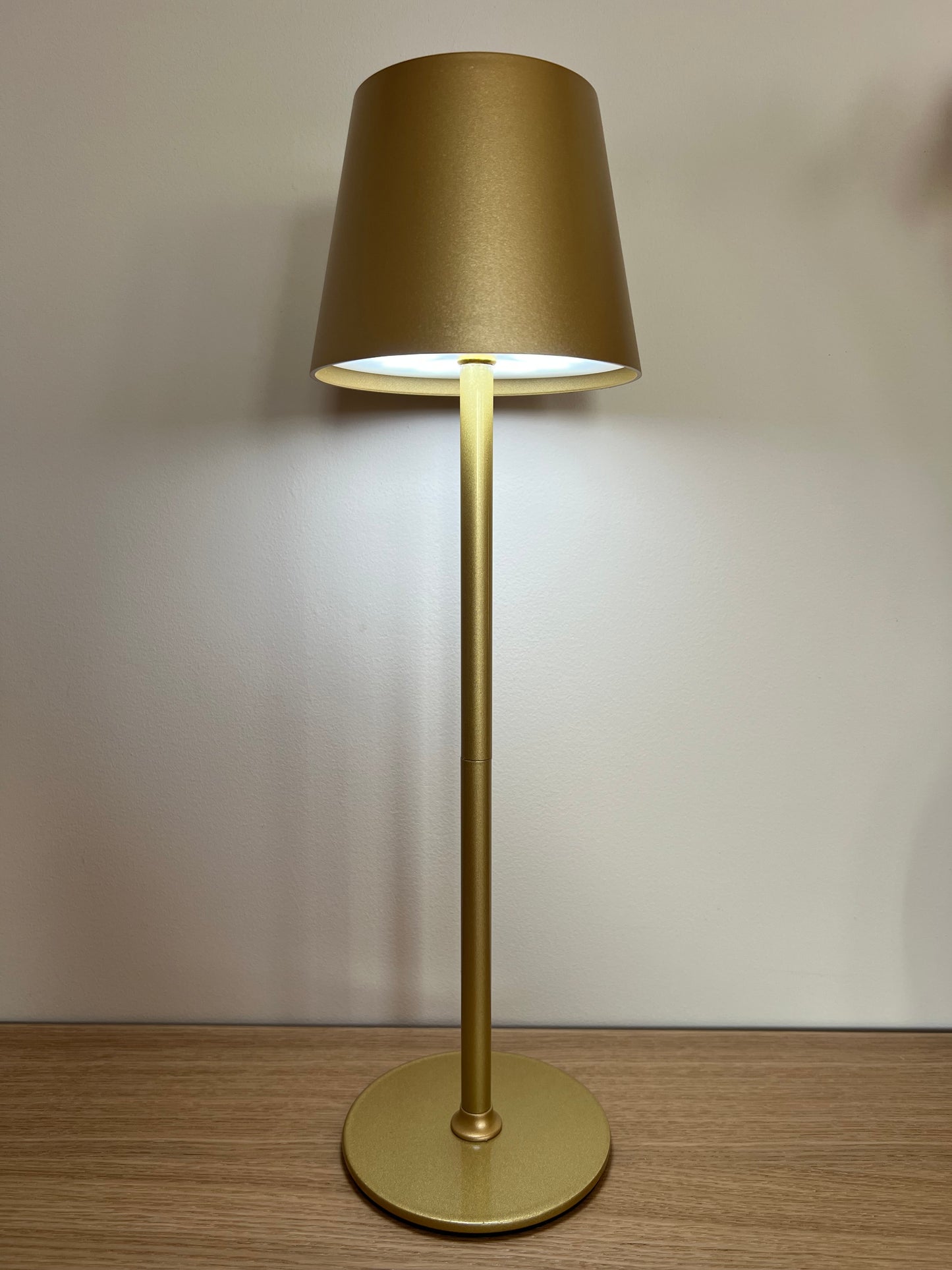 Stylish Touch Lamp