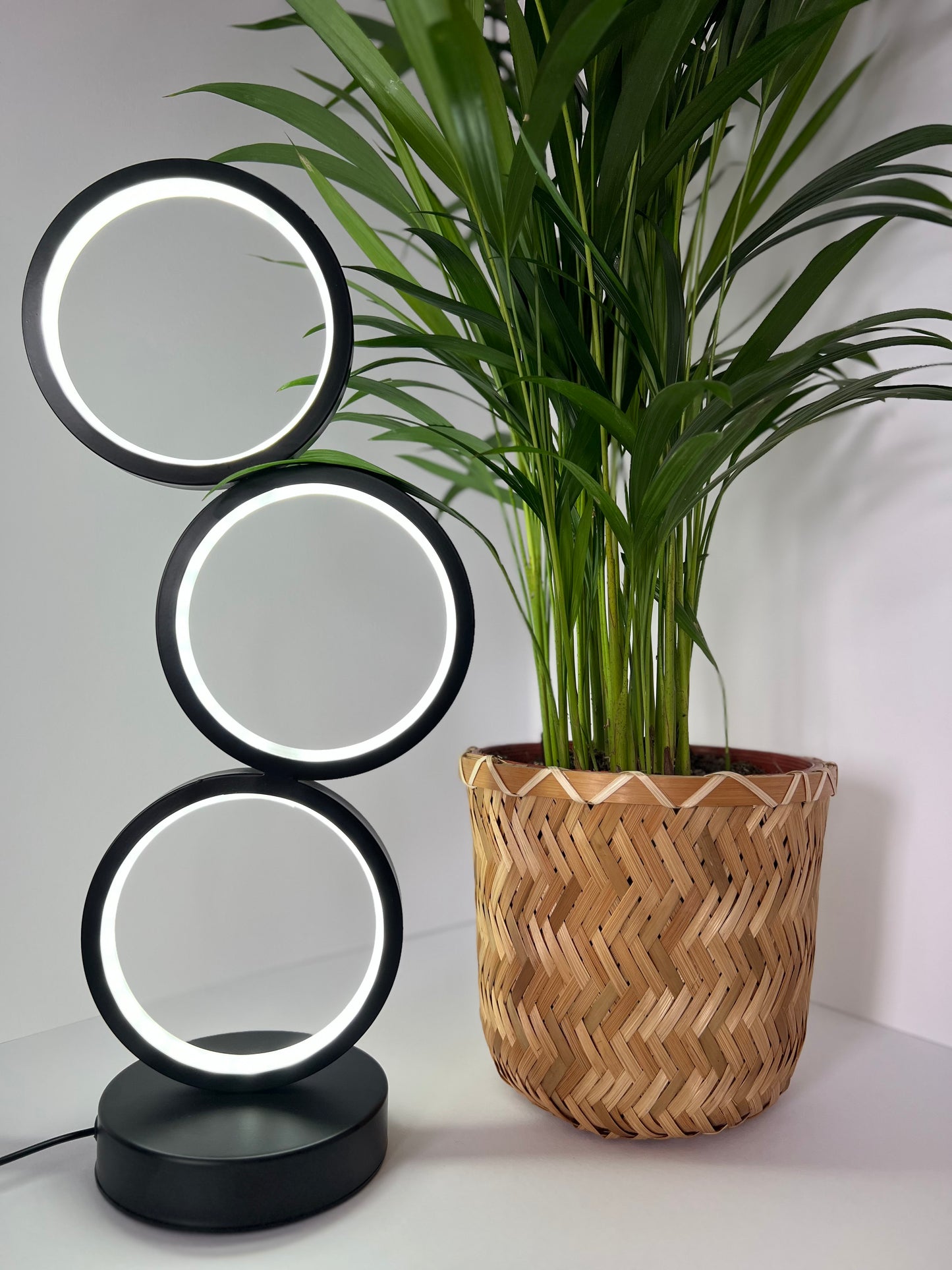 Three ring LED lamp
